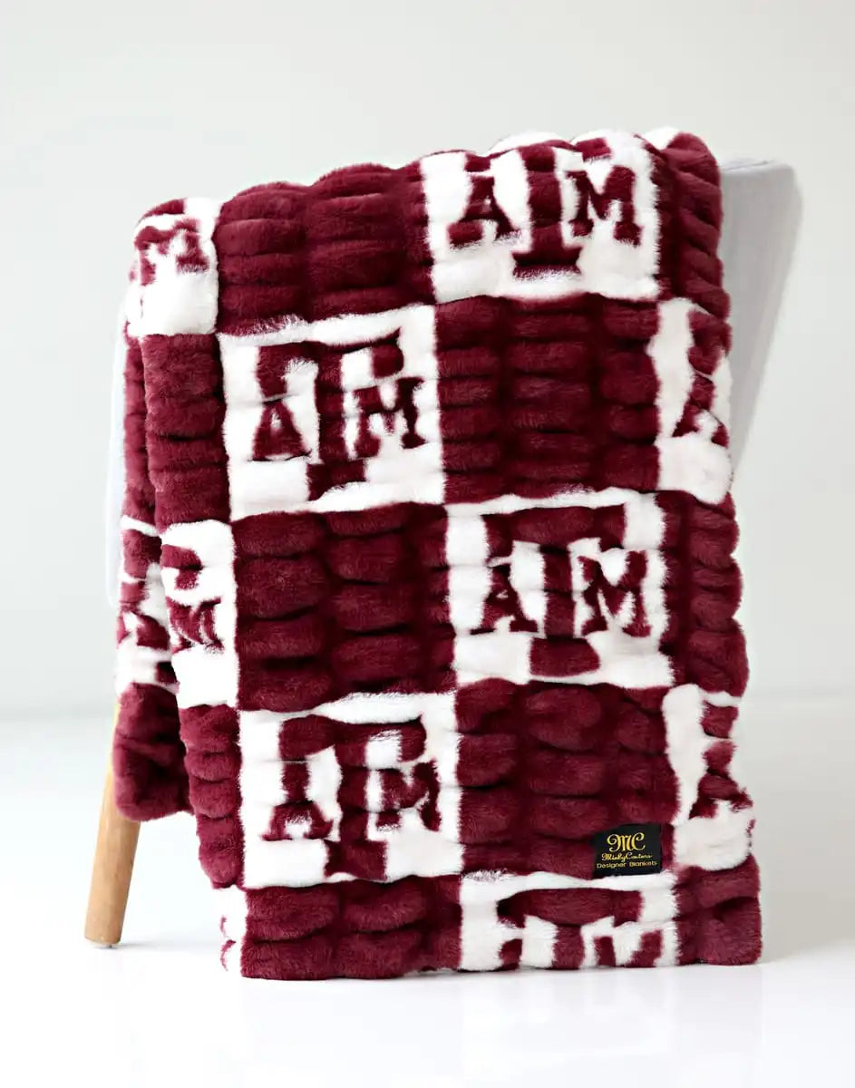 Texas A&M Aggies Blanket - Hugs