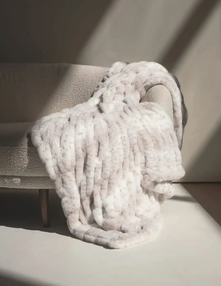 Hugs Cream Fawn Blanket