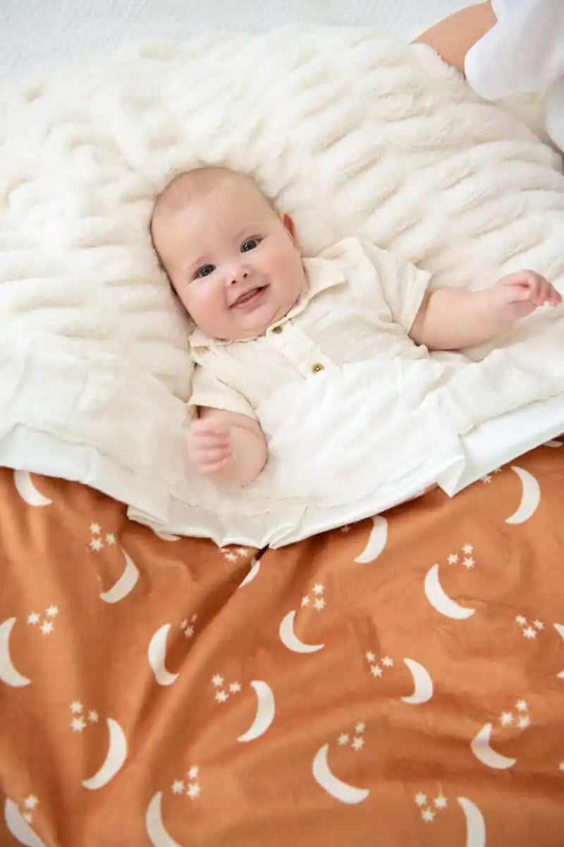 Shining Moon Copper Blanket