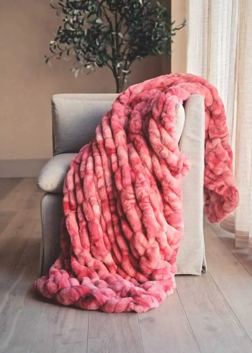Hugs Raspberry Swirl Blanket