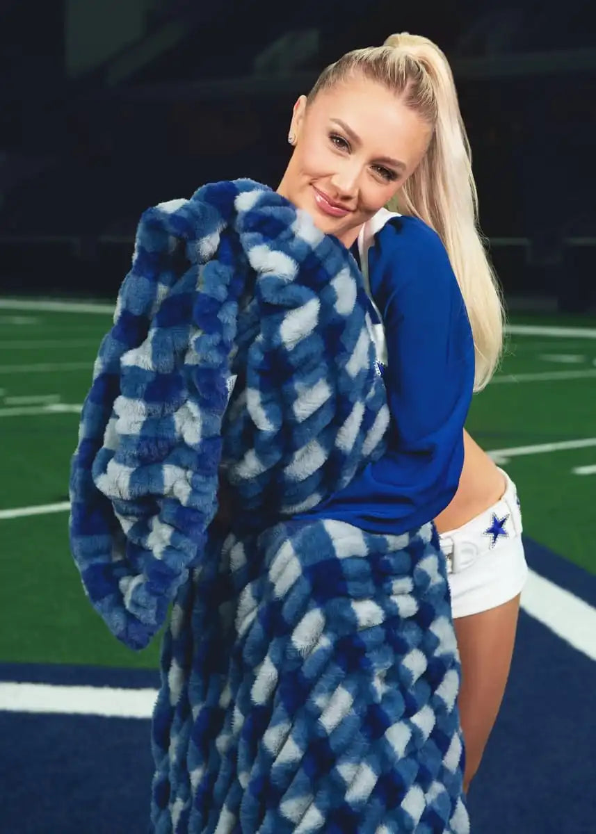 Hugs Texas Gingham Blanket