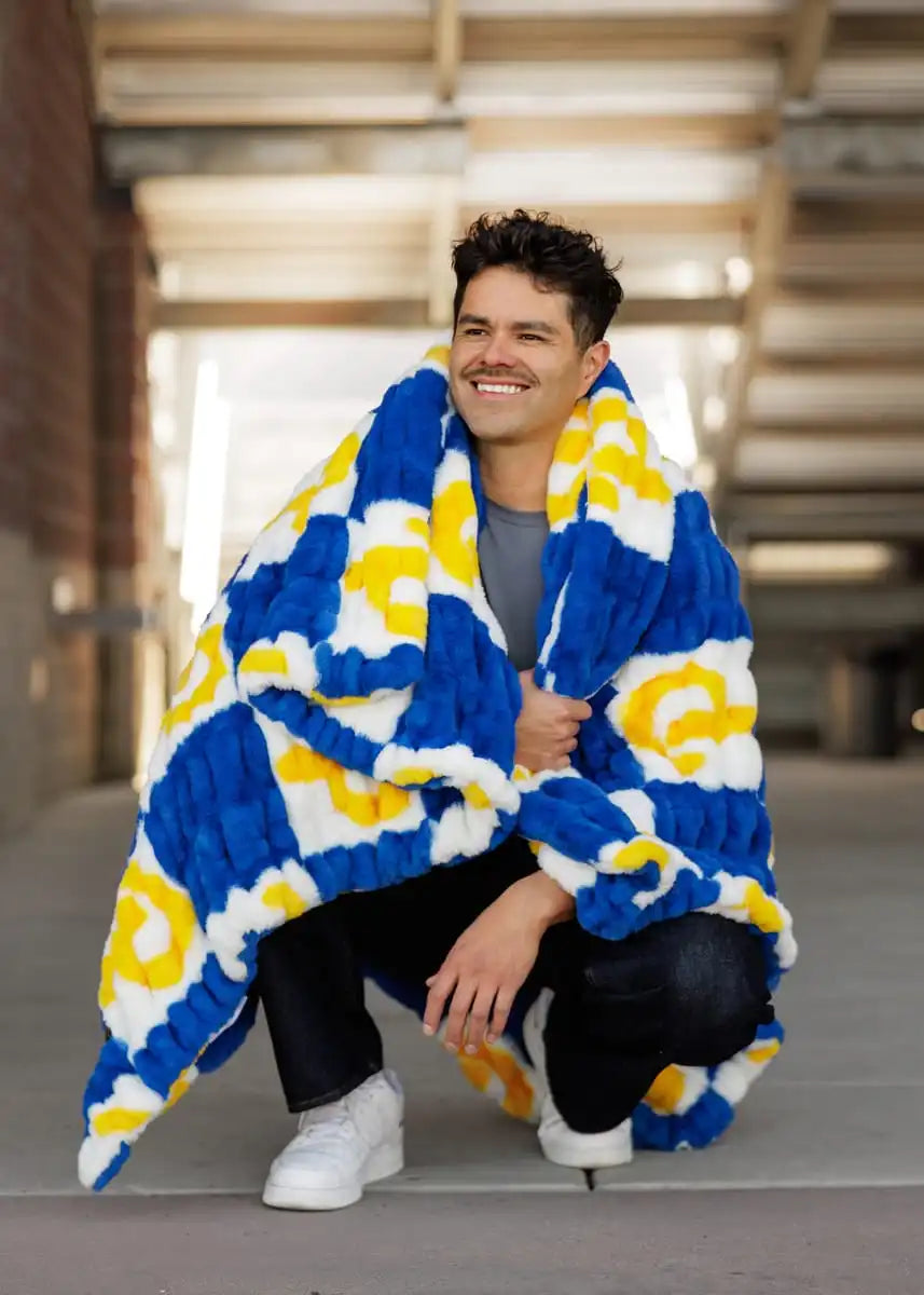 University of Pittsburgh Panthers Blanket - Hugs