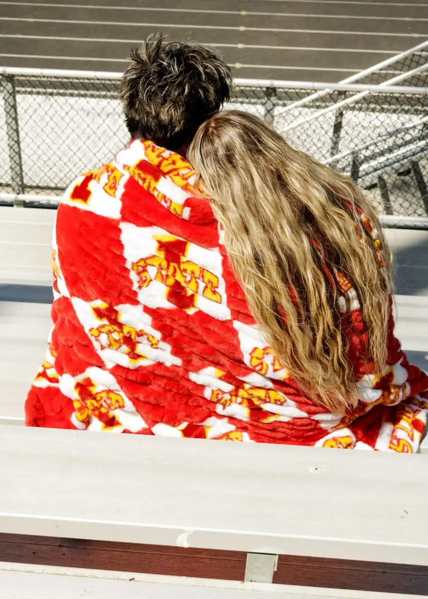 Iowa State Cyclones Blanket - Hugs